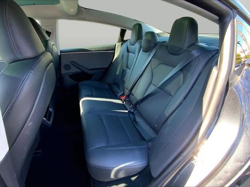 Used 2024 Tesla Model 3 Standard Range RWD image 19