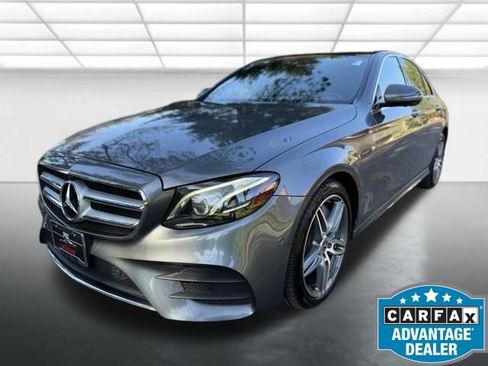 Used 2020 Mercedes-Benz E 450 4MATIC Sedan image 1