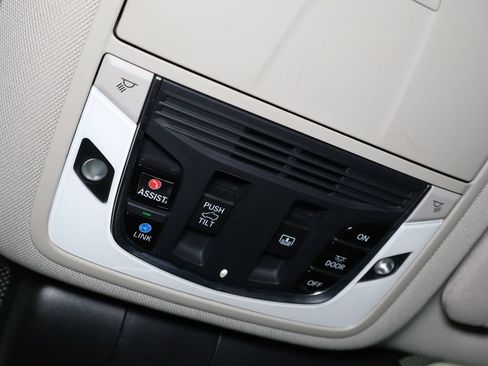 Used 2020 Acura RDX AWD w/ Technology Package image 28