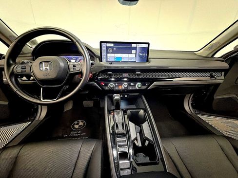 Used 2024 Honda Accord EX-L image 14