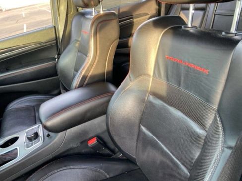 Used 2017 Jeep Grand Cherokee Trailhawk w/ Trailhawk Luxury Group image 10
