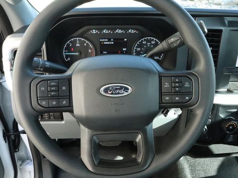 Used 2024 Ford F350 XL w/ XL Chrome Package image 13