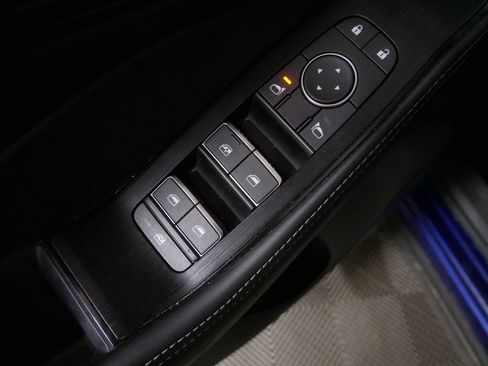 Used 2023 Nissan Rogue SL AWD/4WD image 18