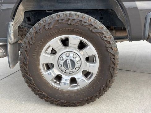 Used 2024 Ford F250 Lariat w/ Lariat Ultimate Package image 6