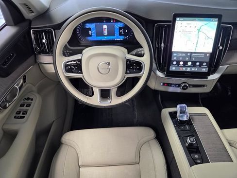 New 2026 Volvo XC90 B6 Ultra w/ Protection Package Premier AWD/4WD image 14