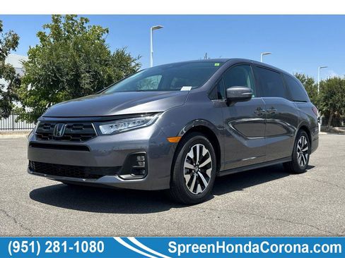 Certified 2026 Honda Odyssey EX-L image 1