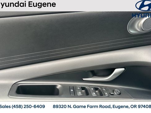 New 2026 Hyundai Elantra SE FWD image 12