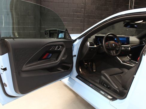 Used 2024 BMW M2 RWD image 30