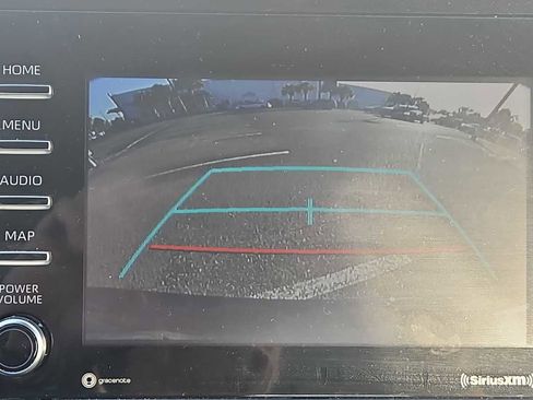 Used 2023 Toyota Camry SE image 11