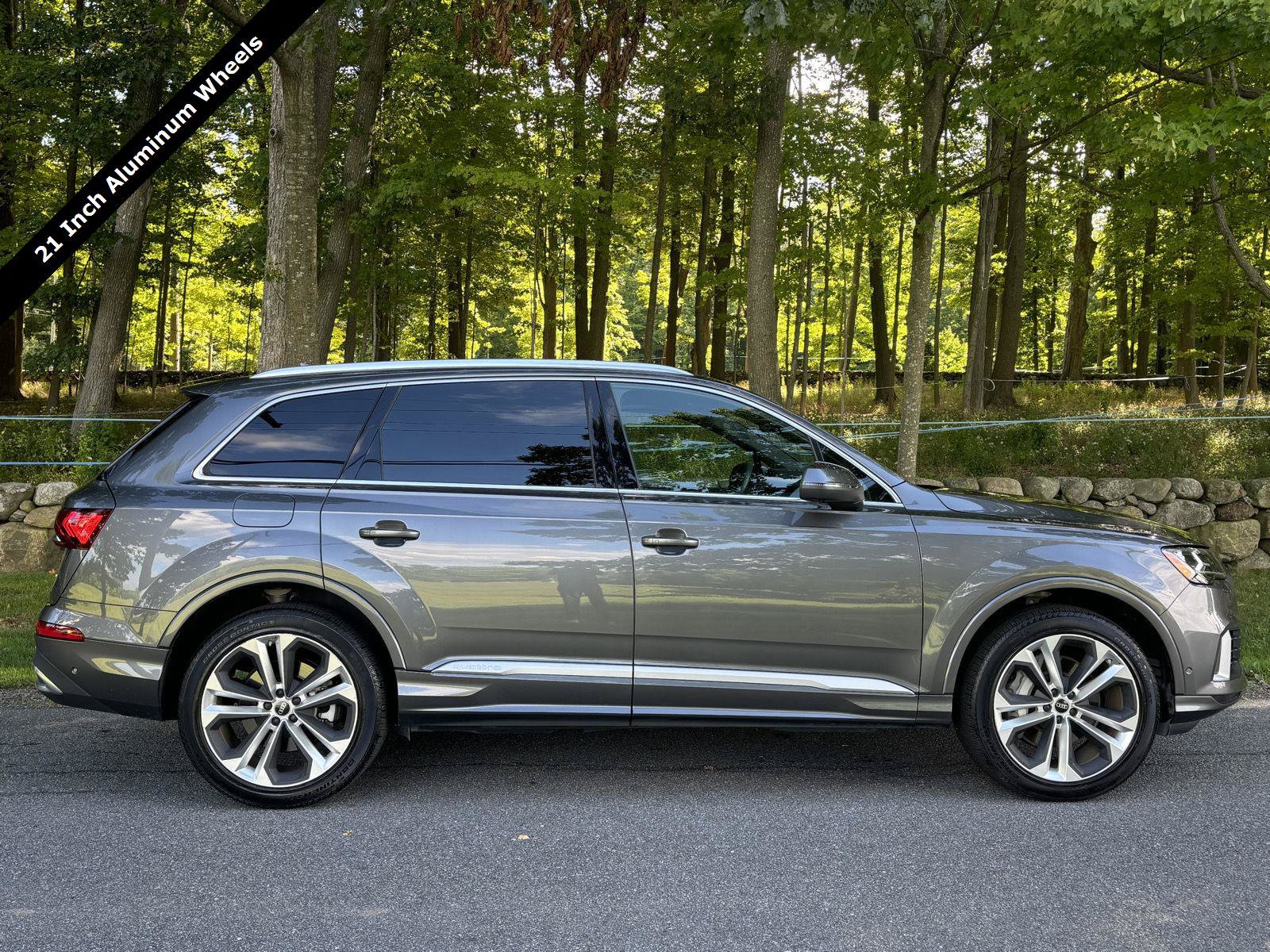 Used 2023 Audi Q7 3.0T Premium Plus w/ Premium Plus Package AWD/4WD image 2
