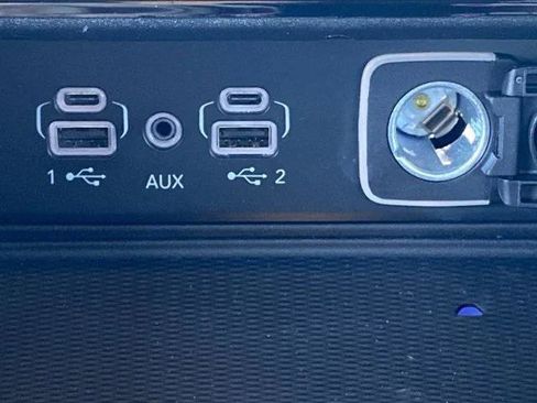 Certified 2023 Jeep Grand Cherokee Altitude image 18