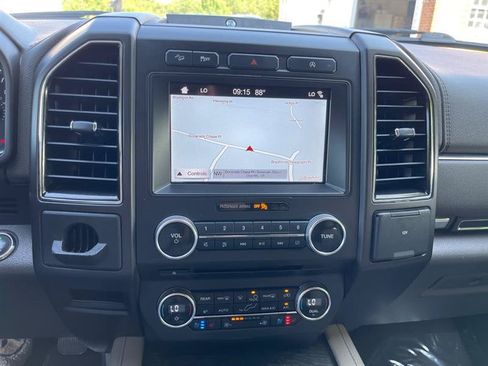 Used 2018 Ford Expedition Max Limited AWD/4WD image 79