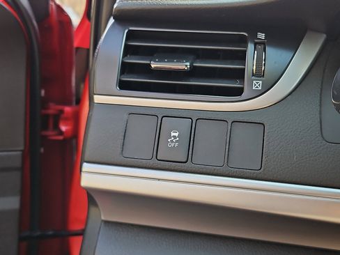 Used 2012 Toyota Camry SE image 23