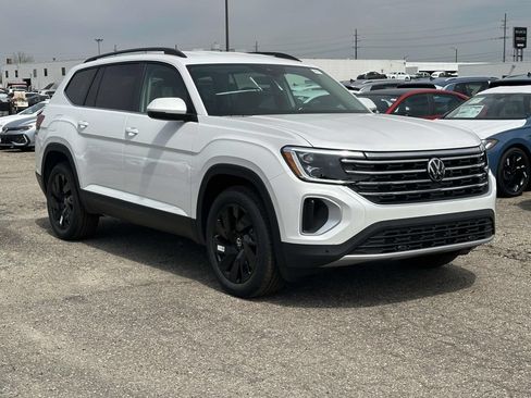 New 2026 Volkswagen Atlas SE AWD/4WD image 6