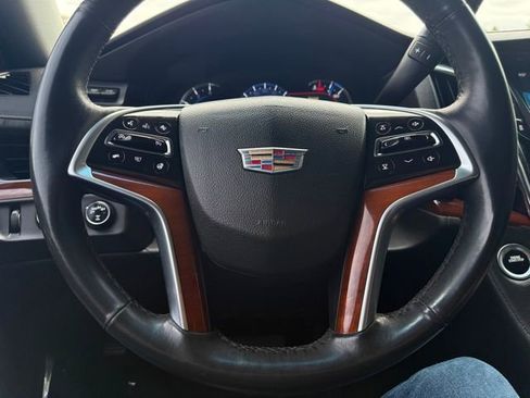 Used 2017 Cadillac Escalade Luxury w/ LPO, Radiant Package AWD/4WD image 15