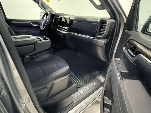 Used 2026 Chevrolet Silverado 1500 RST AWD/4WD image 24