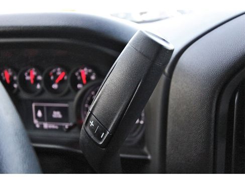 Used 2025 Chevrolet Silverado 2500 Custom w/ Custom Value Package image 27