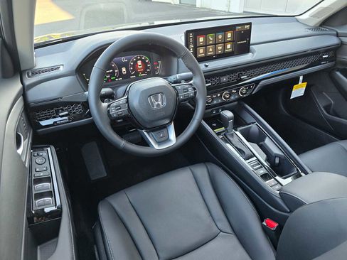 New 2025 Honda Accord Touring image 22