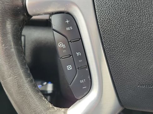 Used 2017 GMC Acadia Limited SLT FWD image 18