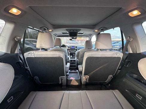 Used 2017 Honda Pilot Elite image 50