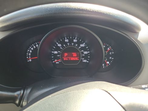 Used 2018 Kia Soul w/ Convenience Package image 17