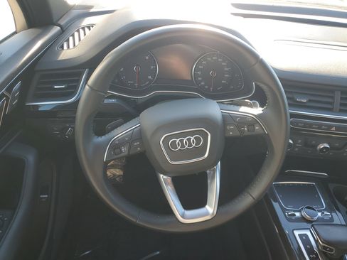 Used 2019 Audi Q7 3.0T Premium image 21