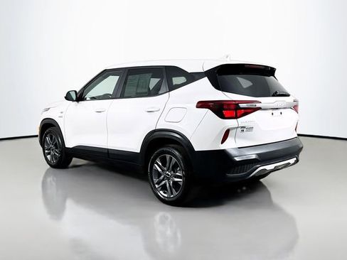 Used 2023 Kia Seltos LX image 6