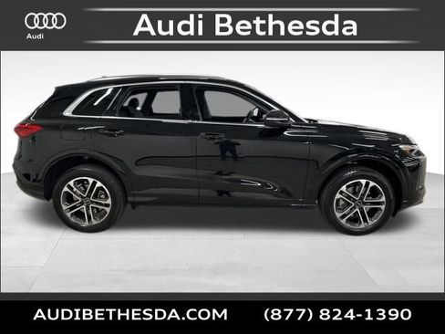 Certified 2025 Audi Q5 Premium Plus w/ Premium Plus image 8