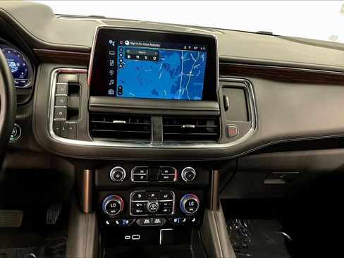 Used 2023 Chevrolet Tahoe High Country w/ Premium Package 2 AWD/4WD image 30