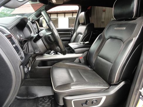 Used 2021 RAM 1500 Laramie w/ Night Edition AWD/4WD image 11