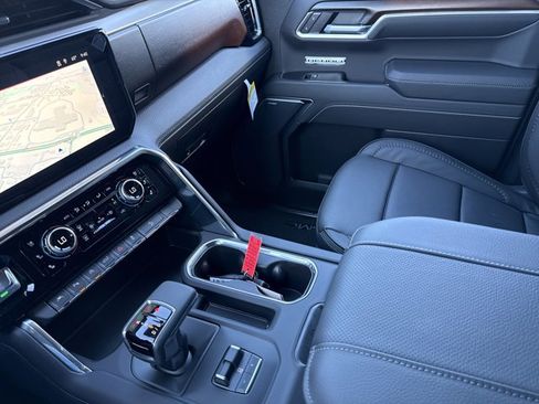 New 2026 GMC Sierra 1500 Denali w/ Denali Reserve Package image 26