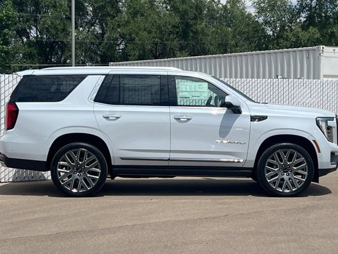 New 2026 GMC Yukon Denali Ultimate AWD/4WD image 3