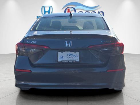 Used 2024 Honda Civic Touring image 6