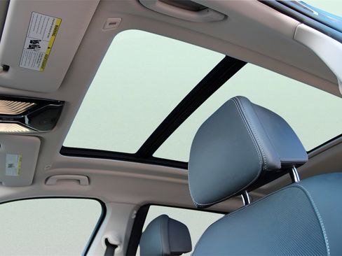 Used 2022 BMW X7 xDrive40i image 28