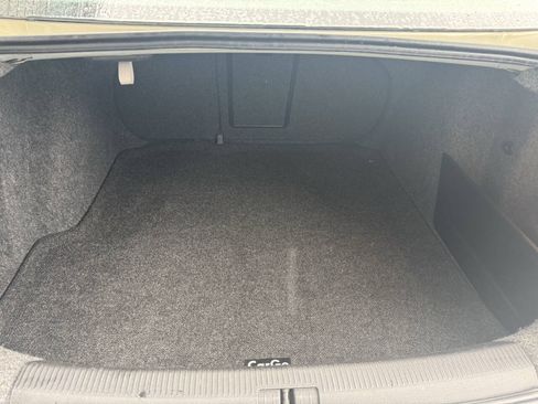 Used 2010 Volkswagen Jetta TDI FWD image 19