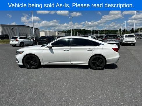 Used 2018 Honda Accord Sport image 3