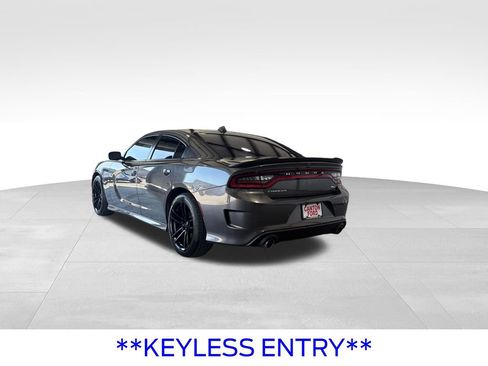 Used 2019 Dodge Charger R/T RWD image 4
