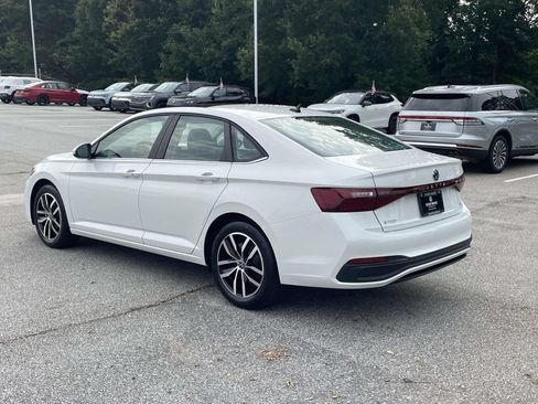 New 2026 Volkswagen Jetta SE FWD image 5