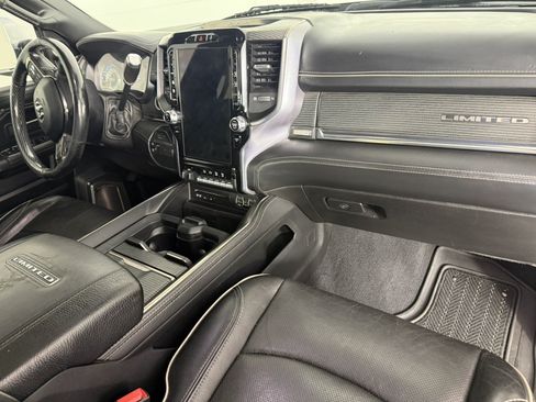 Used 2019 RAM 3500 Limited AWD/4WD image 11