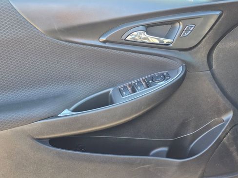 Used 2025 Chevrolet Malibu LT image 13