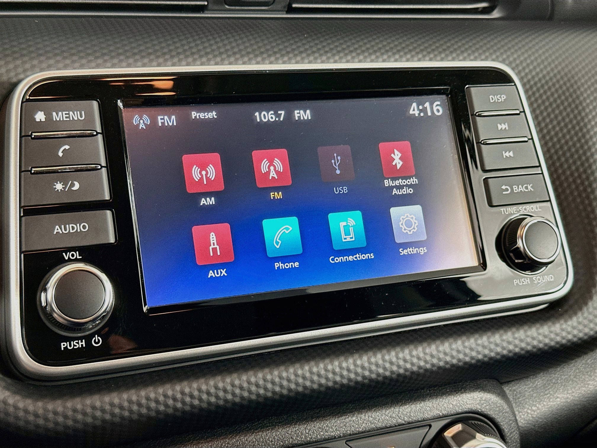 Used 2025 Nissan Kicks Play S FWD image 19