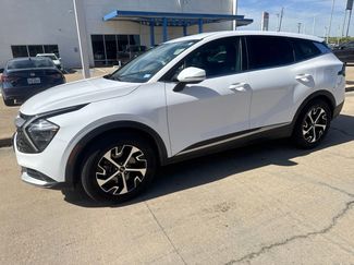 Used 2023 Kia Sportage EX FWD video 2