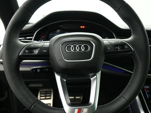 Used 2025 Audi SQ8 Premium Plus AWD/4WD image 8