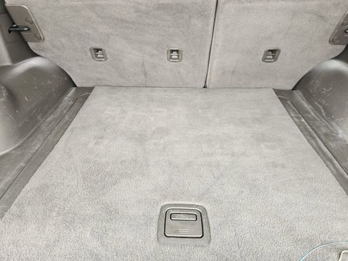 Used 2010 Nissan Xterra X RWD image 32