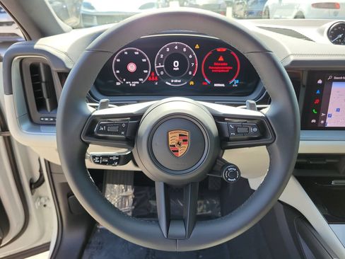 New 2026 Porsche Cayenne Coupe AWD/4WD image 33