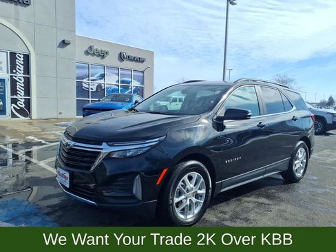 Used 2023 Chevrolet Equinox LT FWD image 2