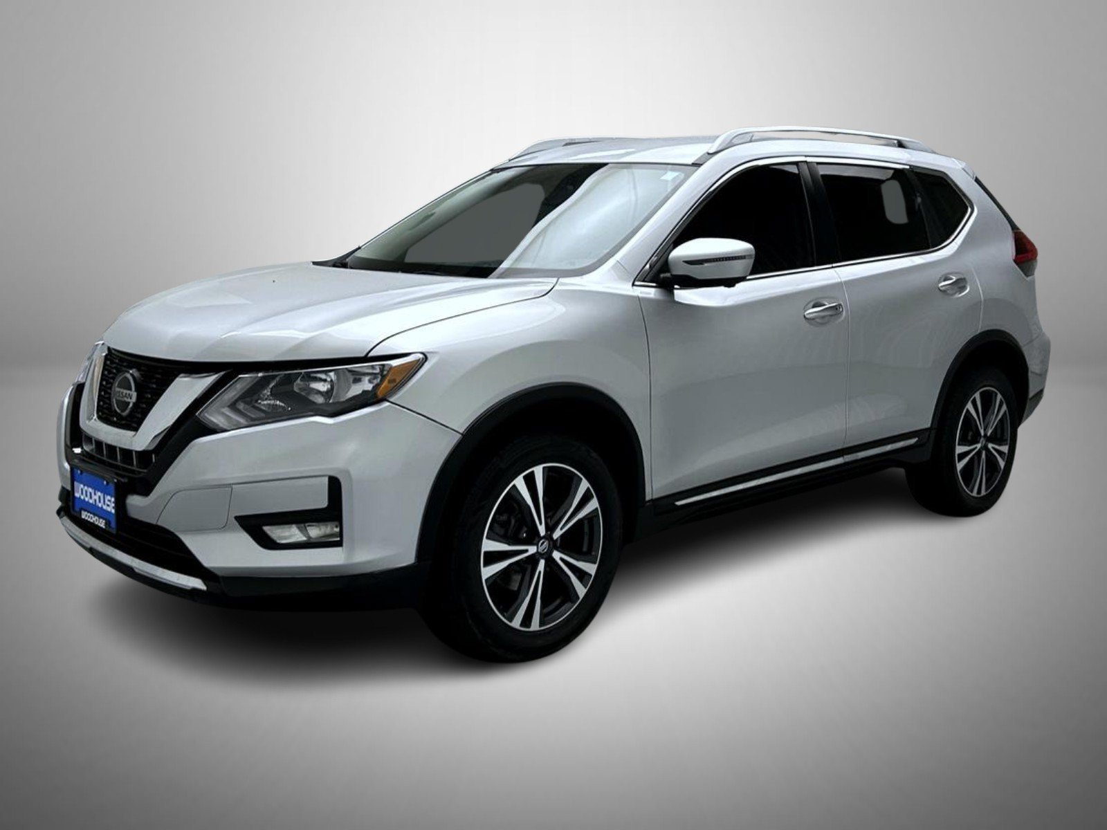 Used 2018 Nissan Rogue SL AWD/4WD image 1