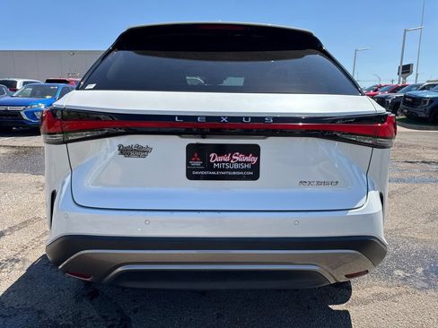 Used 2024 Lexus RX 350 Premium Plus w/ Convenience Package FWD image 5