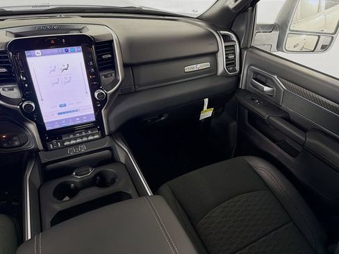 New 2026 RAM 2500 Lone Star AWD/4WD image 22