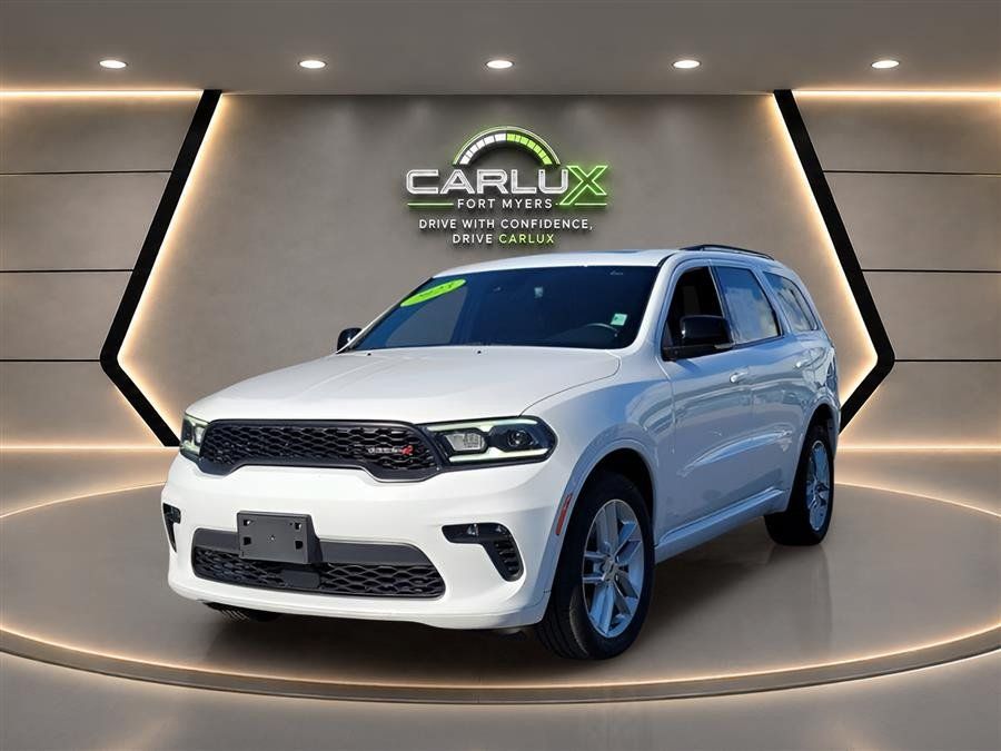 Used 2023 Dodge Durango GT AWD/4WD image 3